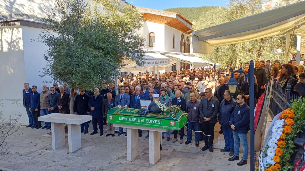 Muğla’da Selahattin Sapmaz Gözyaşlarıyla Son Yolculuğuna Uğurlandı 7